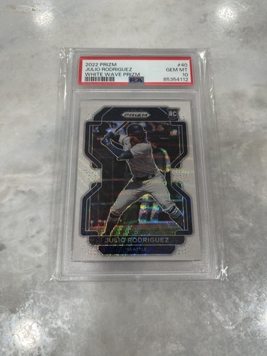 2022 Julio Rodriguez [White Wave Prizm] #40