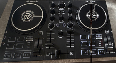 DJ Bundle, mit Controller und Kopfhörer 