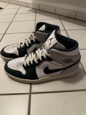 Nike Jordan 1 Mid SE Sneaker Grün/weiß Gr. ...