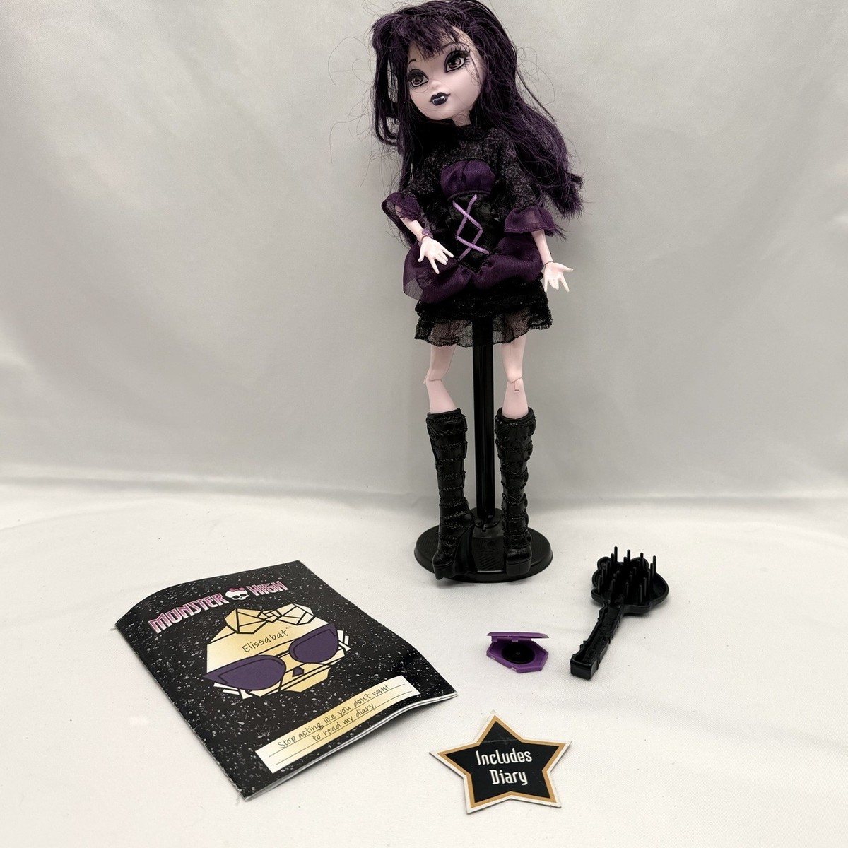Monster High Elissabat Frights Camera Action Hauntlywood Almost