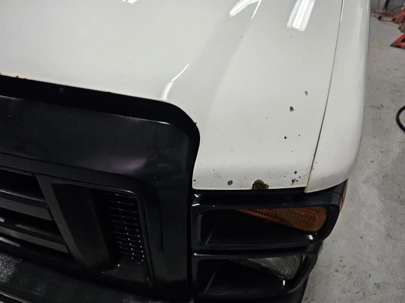 Hood FORD VAN E250 08 09 10 11 12 13 14 Foto 2 de 3