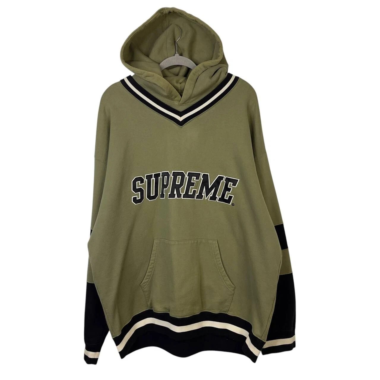 Sweat à capuche Supreme Spellout Logo College