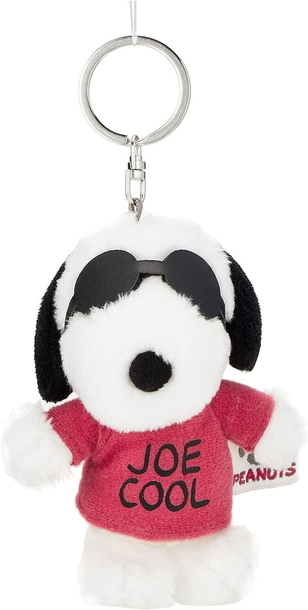 小物 Kith for Peanuts Cool Snoopy Keychain Kith for Peanuts Cool Snoopy Keychain - Multi – Kith Europe