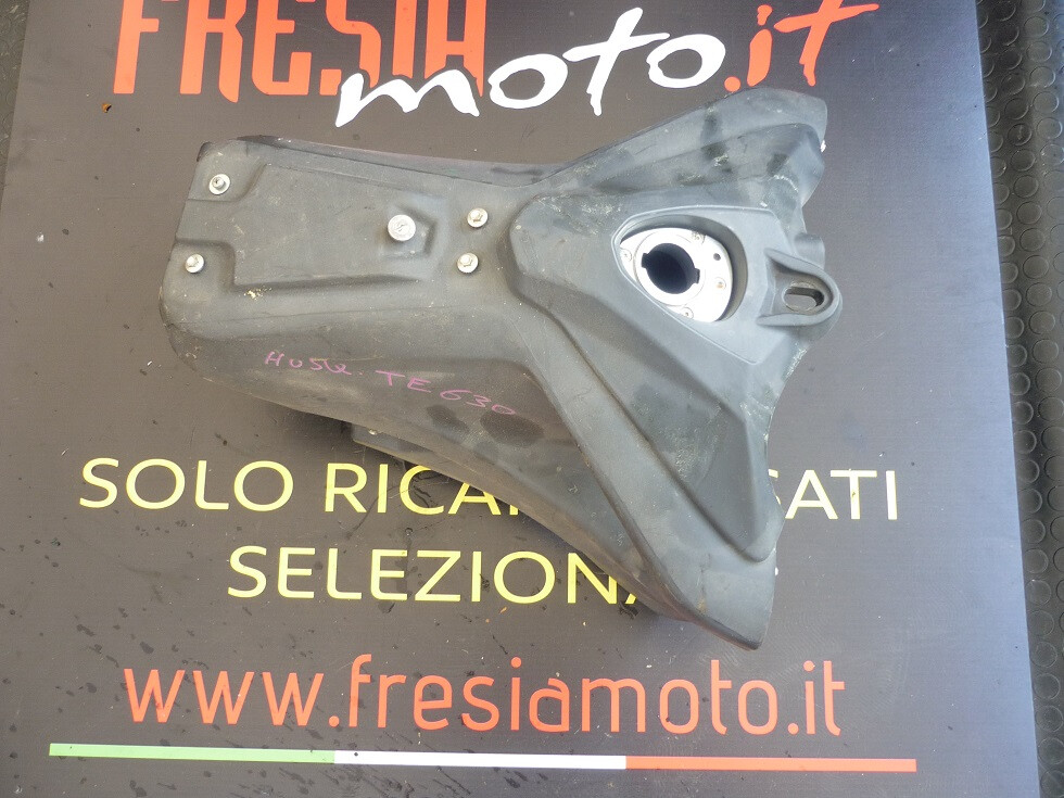 Foto 1 di 2