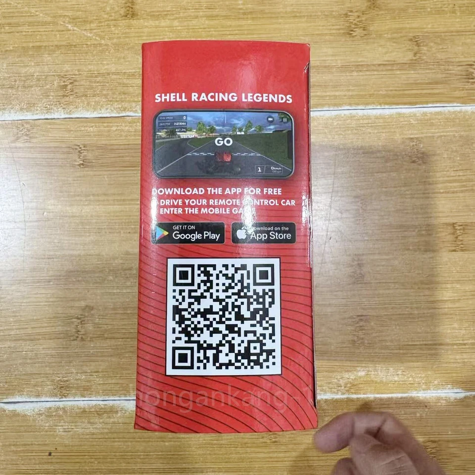 Белая гоночная модель автомобиля Burago FERRARI FXX-K EVO N.70 2017 масштаб 1:43 - Изображение 4 из 4