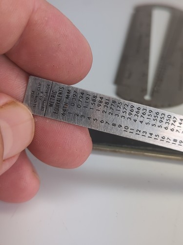 VTG Snap-On Tools (Metal Pocket Ruler) “Build For A Metric Future” + Screw Gauge - Picture 6 of 13
