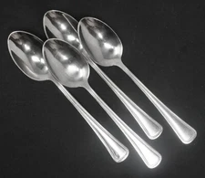 Oneida Needlepoint Beaded Artistry Stainless Teaspoon set of 4. 6" Long