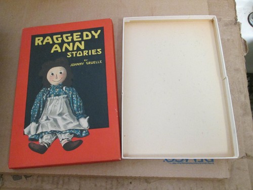Johnny Gruelle RAGGEDY ANN STORIES Vintage Edition in original box - Picture 2 of 2