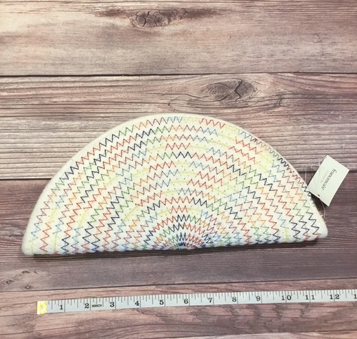 Francescas bunte mehrfach gefaltete gewebte Taco Muschel Clutch neu mit Etikett - Bild 2 von 6