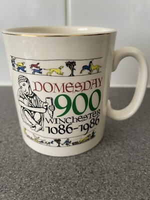 1986 900th Anniversary Domesday Book Winchester Palissy Pottery Mug