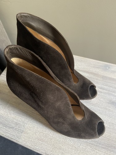 Gianvito Rossi Grey Suede High Heel Booties Size 39.5 - Picture 12 of 14