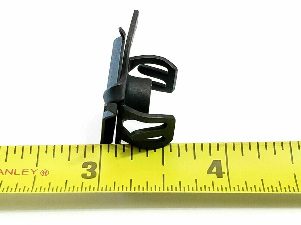 77-92 GM M8x1.25 Ajustador de para-choque de capô métrico ajuste estilo bloqueio porca de gaiola TZ - Imagem 3 de 4