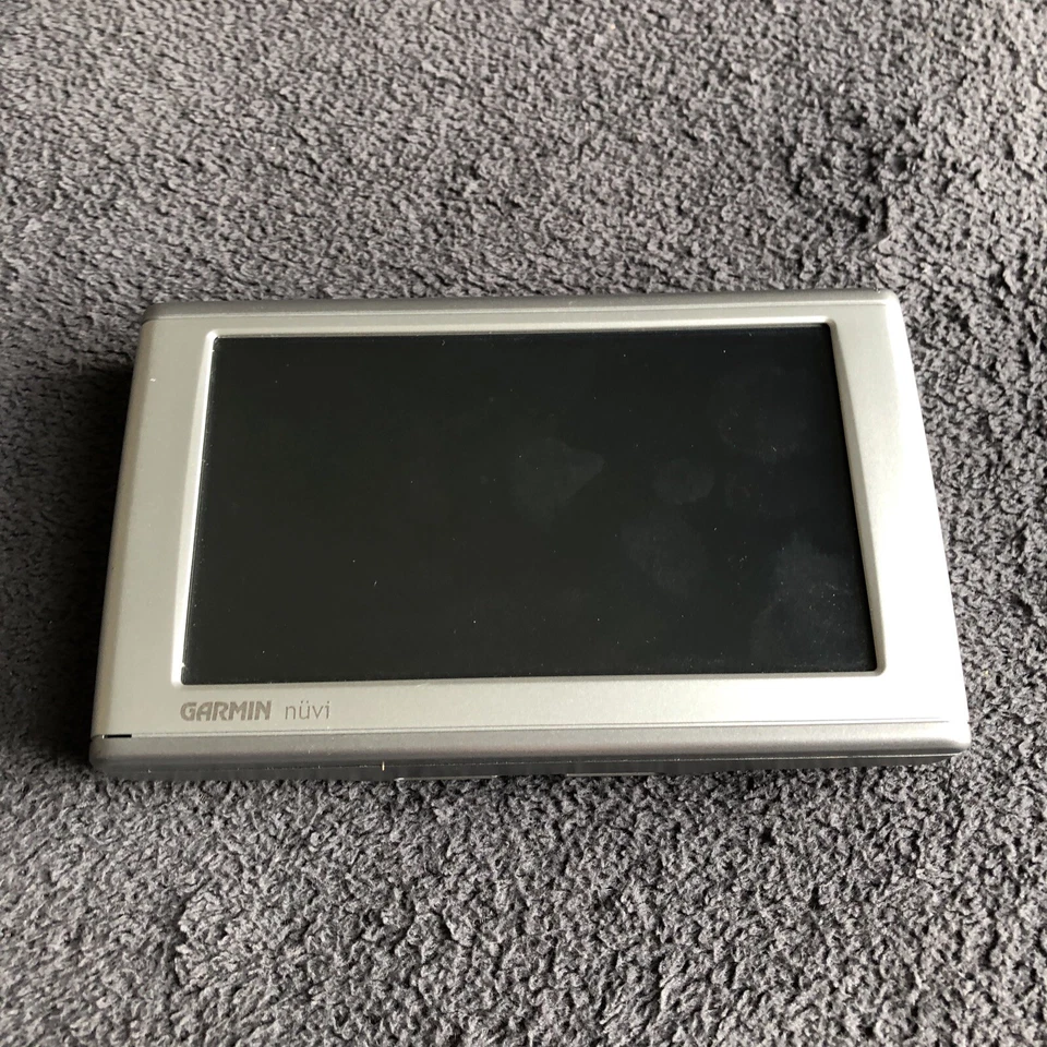 Garmin Nuvi 660 NA GPS Car Nagivation System Bundle - NO TOUCH - Image 2 of 4