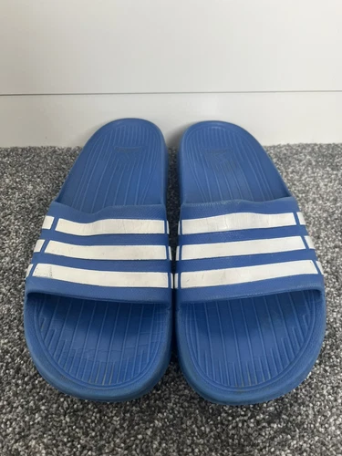 sliders adidas taglia 4