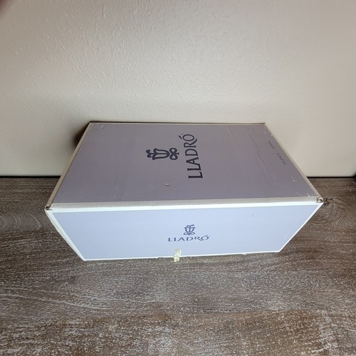 LLADRO Wind of Peace 06251 Figurine Very RARE Retired Joan Coderch - w/ Box - Picture 16 of 19