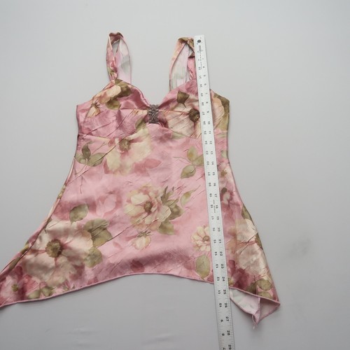 Blusa Floral Vintage A Byer Mediana Hada Top Rosa Adornada Asimétrica - Imagen 10 de 11
