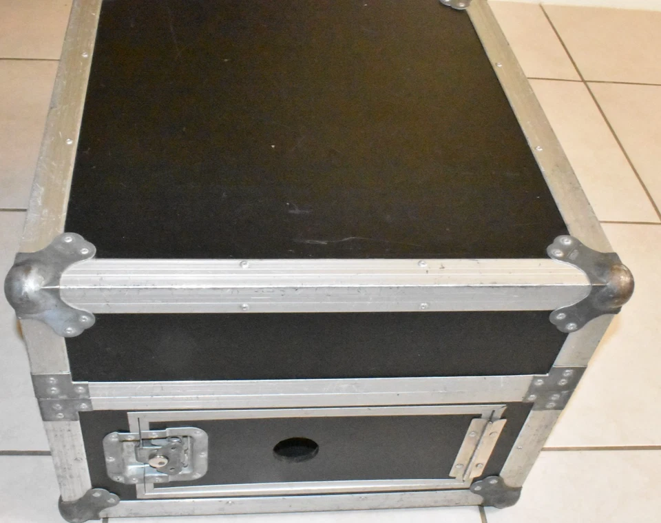 Odyssey Flight Case For Rack Mountable Sound Mixer 22x21x16 in. - Image 4 of 4