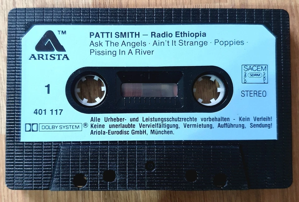 Patti Smith Group - Radio Ethiopia 1988 UK REISSUE Arista ~ 401 117 Paper Labels - Image 3 of 4