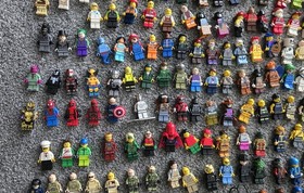 10 LEGO Minifigure Lot &ndash; Random Figures Per Lot