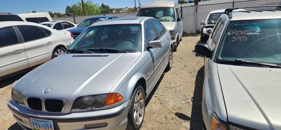 Manual Transmission Sedan Canada Market Thru 8/03 Fits 01-05 BMW 320i 29827039 Foto 2 de 4