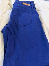 Levi Strauss  Co. 26 Demi Curve Jeans NWT Waist 28 inches