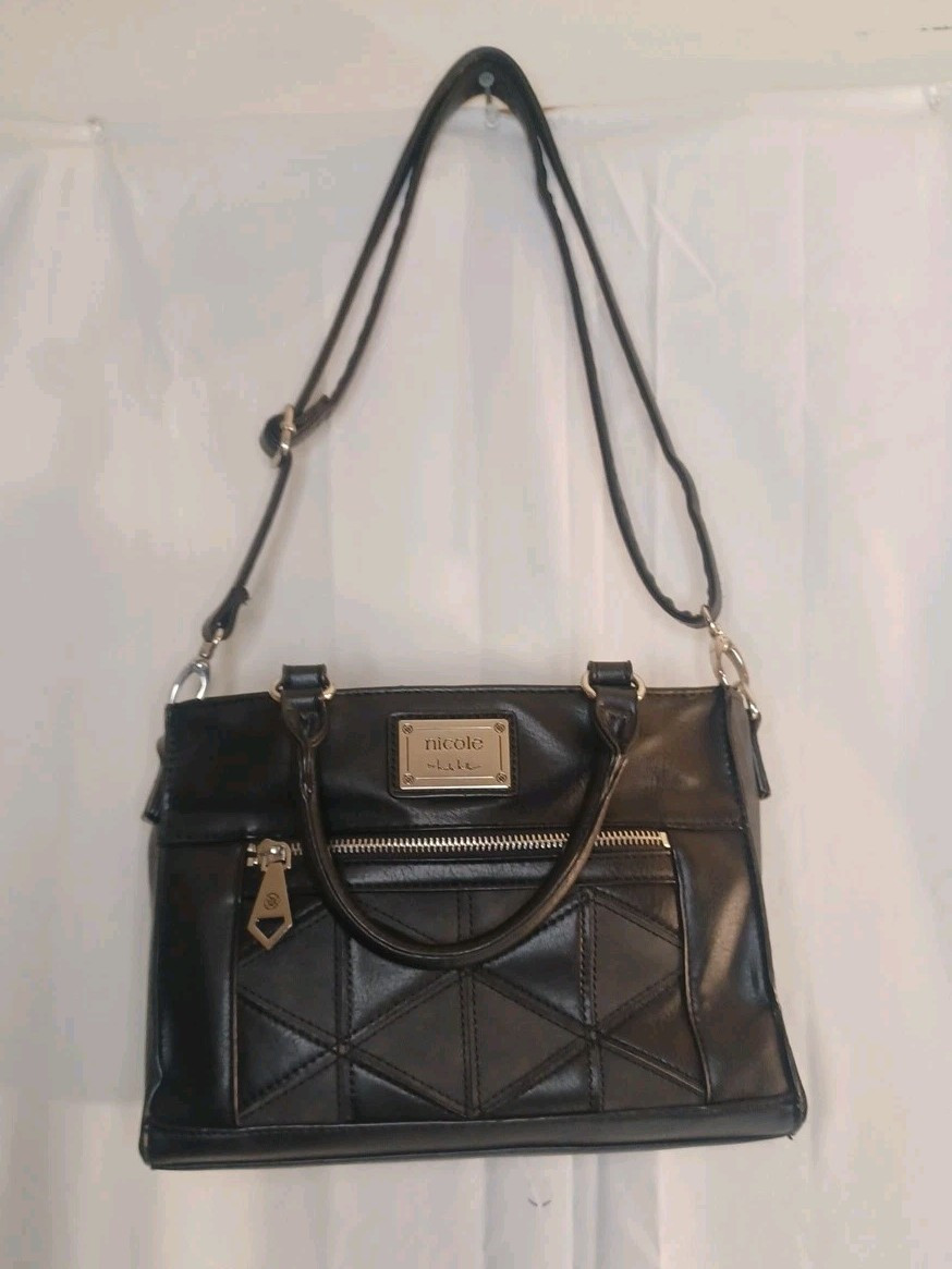 Nicole Miller Black Geometric Crossbody Bag in Faux Leather