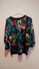Vintage Clothing Floral Quarter Sleeve Sweater - Kiss - Large L - Multi-Color