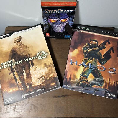 LOT OF 3 90-2000 S VIDEO GAME STRATEGY GUIDES -STARCRAFT/HALO 2/MODERN WARFARE 2
