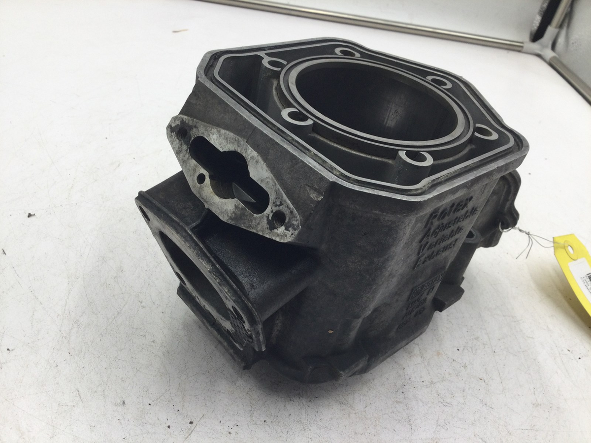 Ski Doo Cylinder Jug 1999 MXZ 600 L/C 420923435 Needs Bore Summit