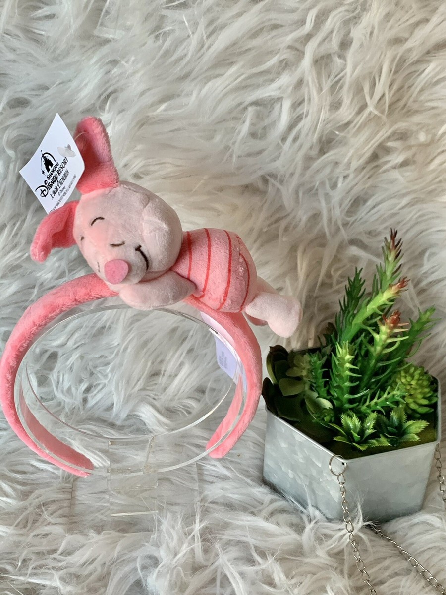 Disney Shanghai Parks Baby Piglet Sleeping Plush Ears  display picture 2