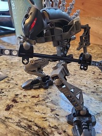 LEGO Bionicle Vintage Number 8591 Vorahk Complete with Instructions