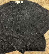 Women  s Ann Taylor Sweater Size Medium