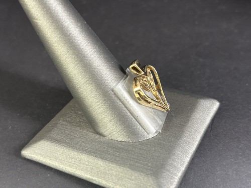 10k Yellow Gold Heart Pendant *READ DESCRITPION* - Picture 6 of 6