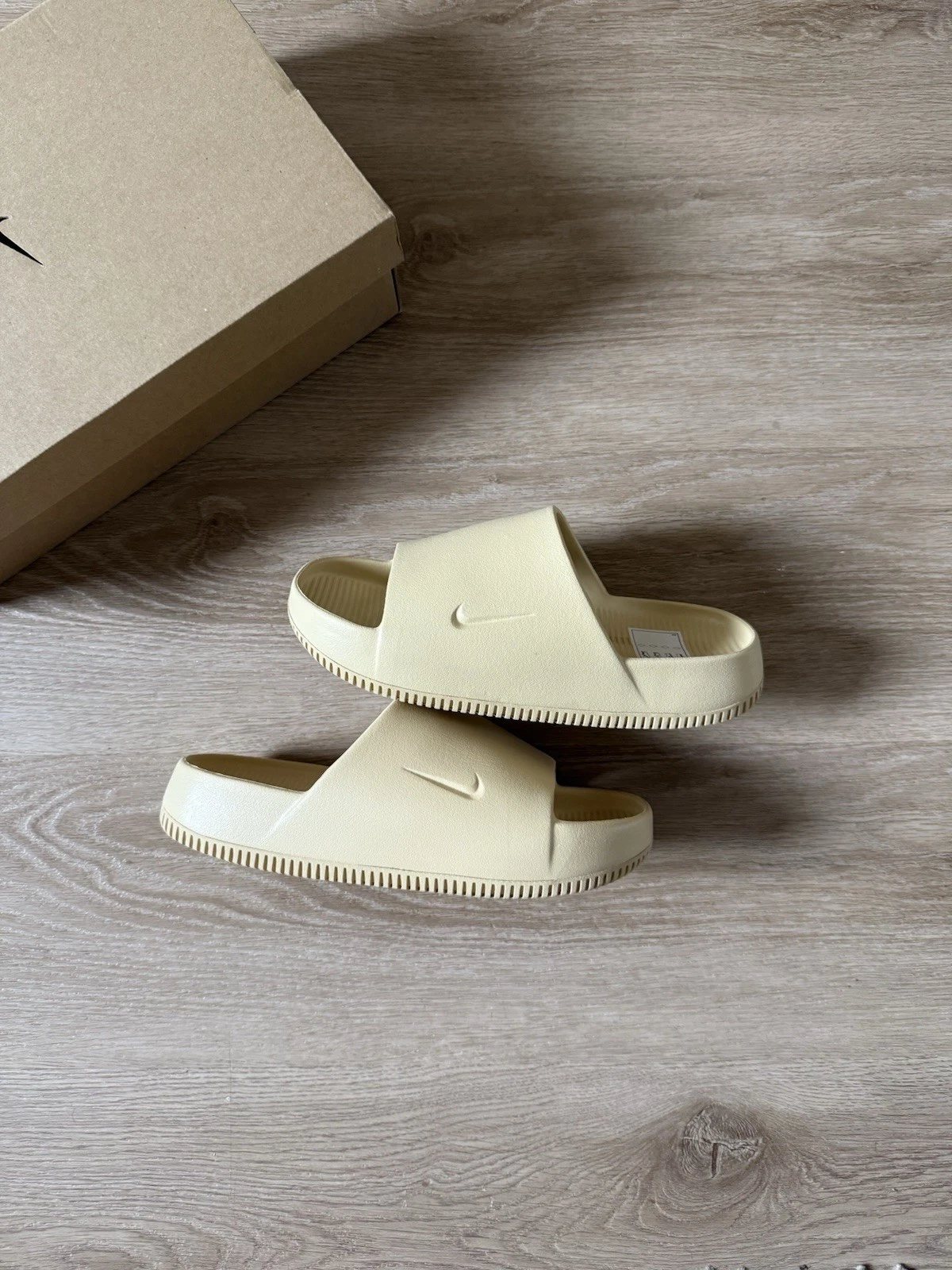 Nike Calm Sliders 'Sesame Brown' taglia UK 6 5 nuove con scatola