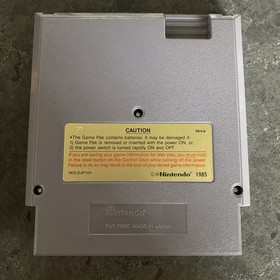 Ultima Quest of the Avatar NES Complete CIB Cartridge + Map + Booklet + Box