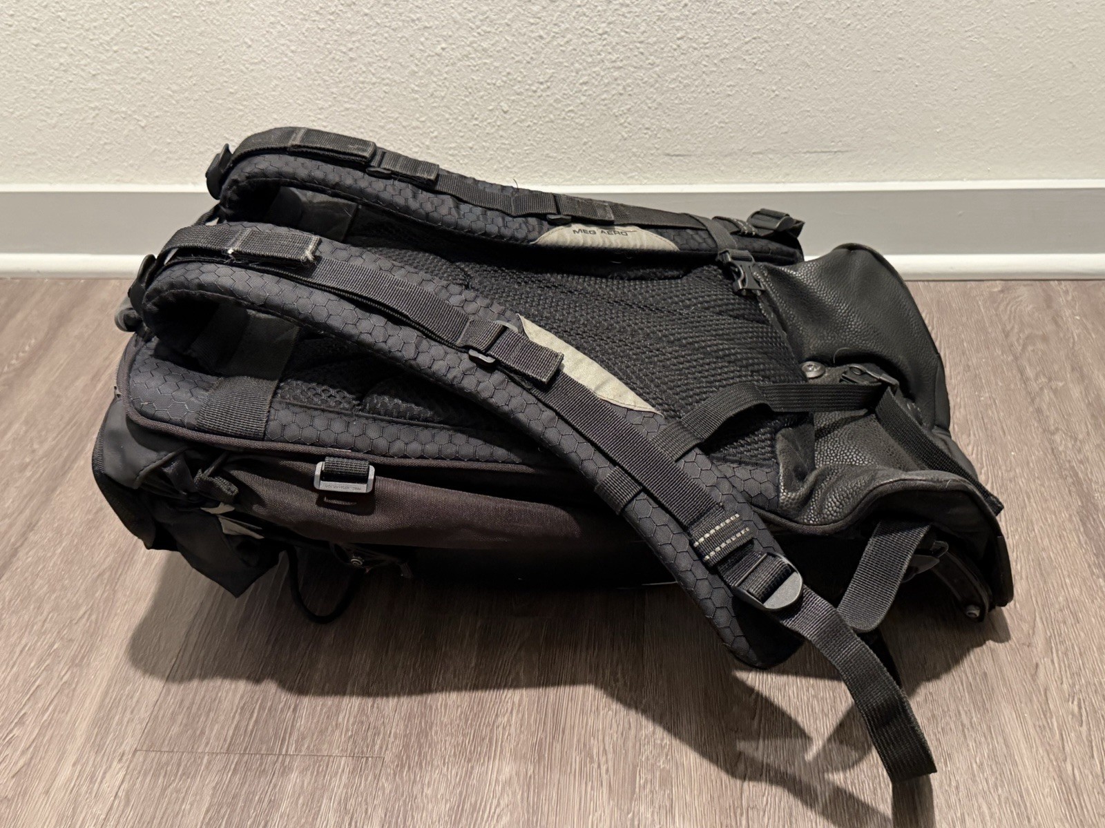 Boblbee Megalopolis Hard Shell Backpack - Black - image 10