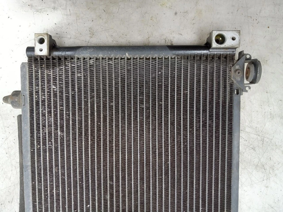 03 04 05 TOYOTA ECHO AC CONDENSER  - Image 2 of 4