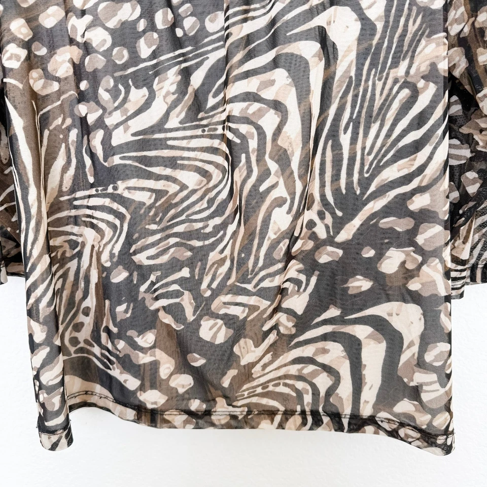 Chico's Easywear Womens Top Size XL Brown Animal Print 3/4 Sleeve Stretch Office - Image 4 of 4