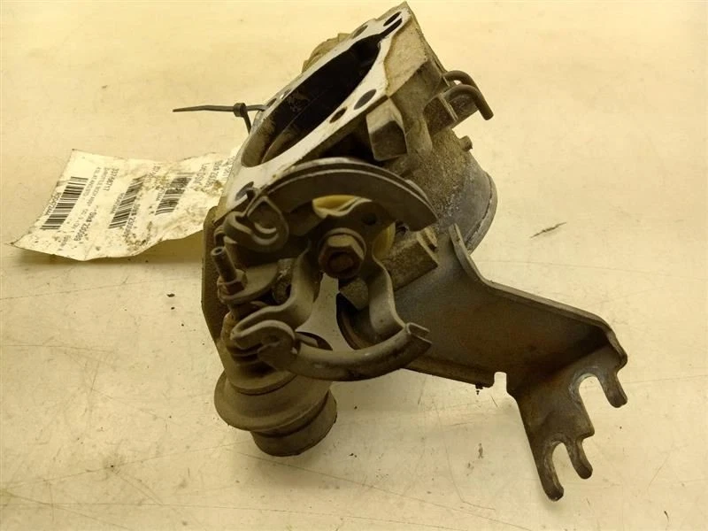 88-92 TOYOTA LAND CRUISER 4.0L ENGINE THROTTLE BODY ASSEMBLY  - Image 4 of 4