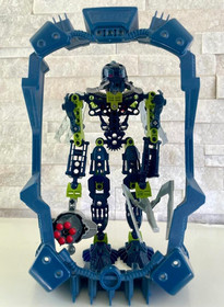 Bionicle Toa Mahri Set of 6:   8910 - 8915 w/Frame & Most w/Manuals