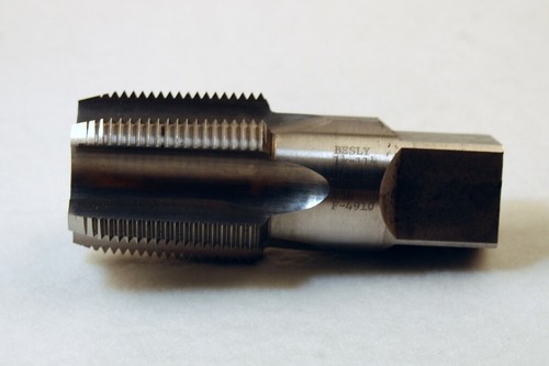 Rubinetto per tubi 1-1/4" X 11-1/2 NPT HSG 5 FL (A-4-10-1-5) - Foto 1 di 2