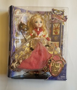 apple white thronecoming doll