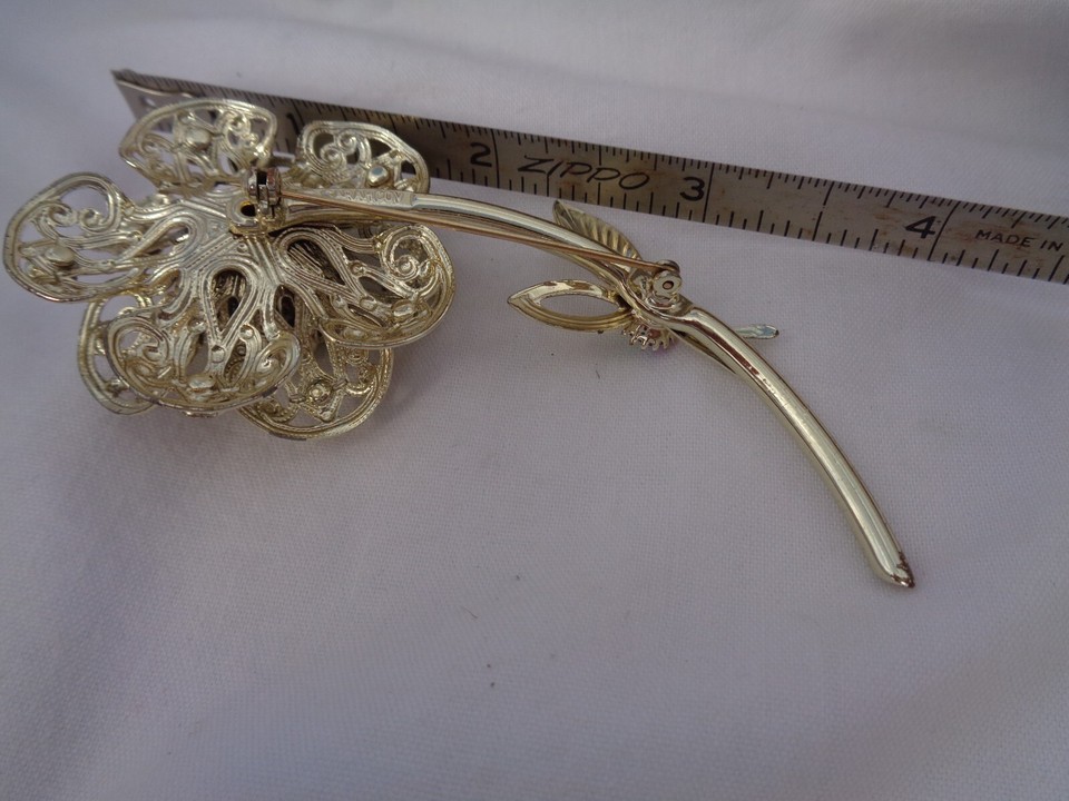 ESTATE Vintage Designer Sarah Coventry Floral Brooch (missing 1 stone
