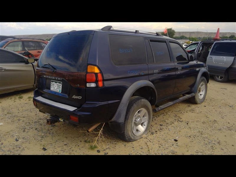 Used Front Left Drive Axle Shaft fits: 2004 Mitsubishi Montero sport Front Axle - Image 3 of 4