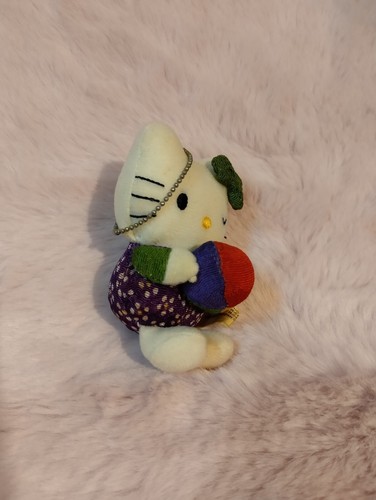 Vintage 2003 Hello Kitty Mini 3" Plush Doll Keychain Pre-owned Excellent Cond. - Picture 5 of 9