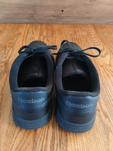 Reebok Retro Sneaker Men Size 11 FW8213 Black Ortholite Comfort - Picture 2 of 8