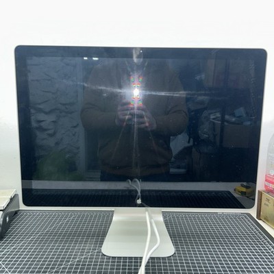 Apple Cinema Display A1267 LCD 24 Inch Monitor