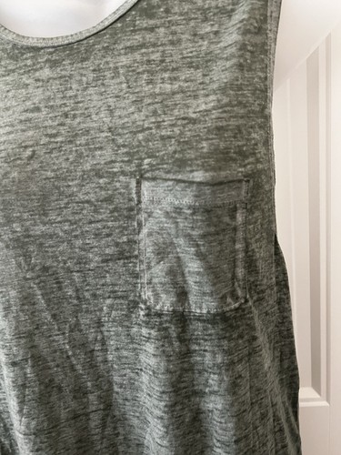 BCG Women's Athletic Fitness sleeveless Tank Top stretchy fit Crew Neck Pocket L - Picture 7 of 15