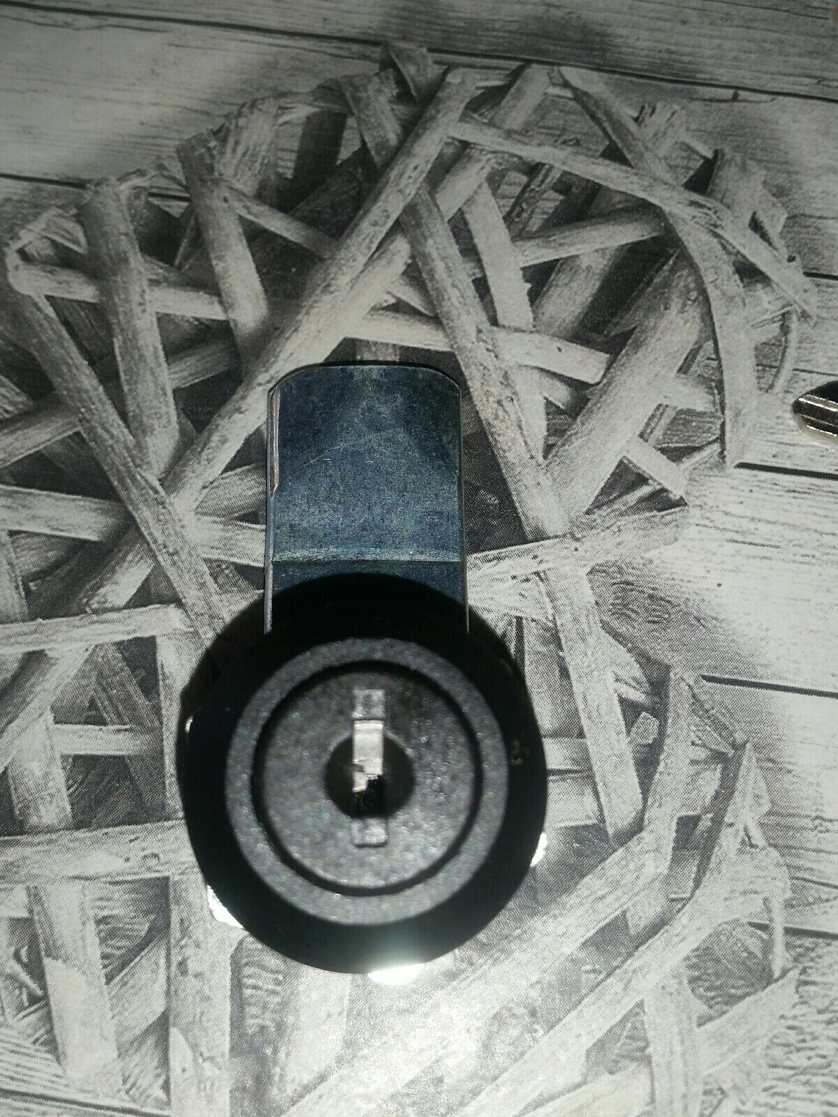 Foto 2 di 6