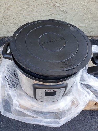 Instant Pot - 8 Quart Duo Crisp 11-in-1 Electric Pressure Cooker with Air Fryer - Picture 10 of 14